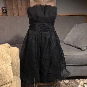 Black and white formal dress size 10 great shape